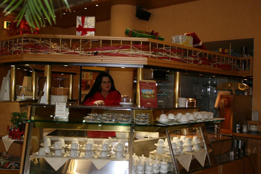 Hotel Asperner Loewe Viyana Dış mekan fotoğraf